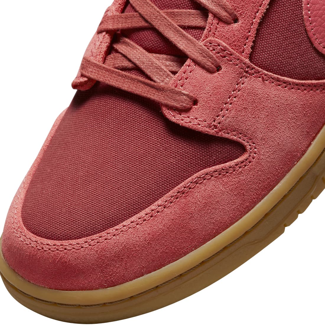 Nike SB Dunk Low Adobe