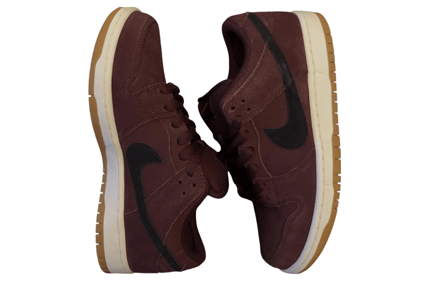Nike SB Dunk Low Burgundy Crush / Black
