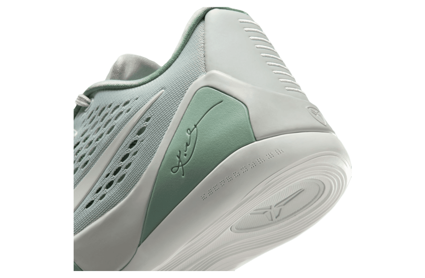 Nike Kobe 9 Low EM Protro 'Light Silver'