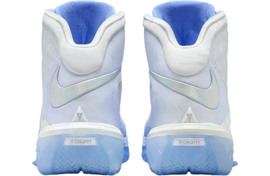 Zoom Kobe 3 Protro 'Christmas'