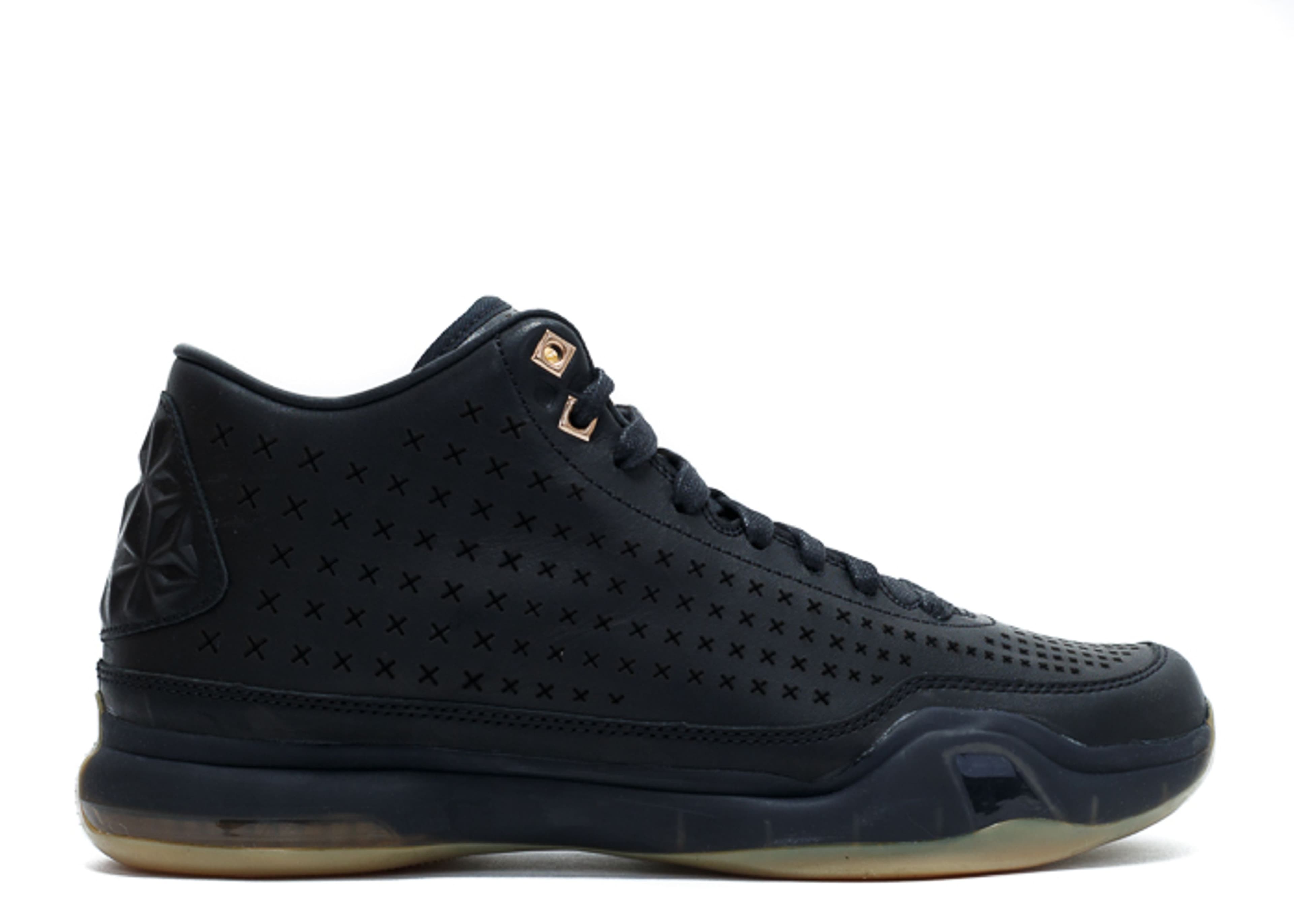 Kobe 10 Mid EXT 'Black Gum'