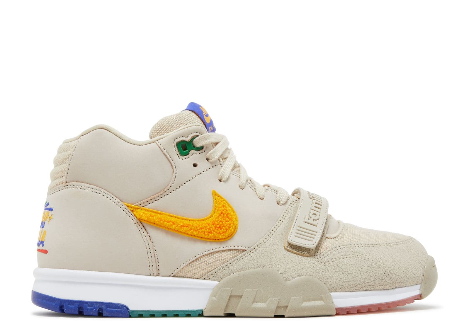 Air Trainer 1 'La Familia'