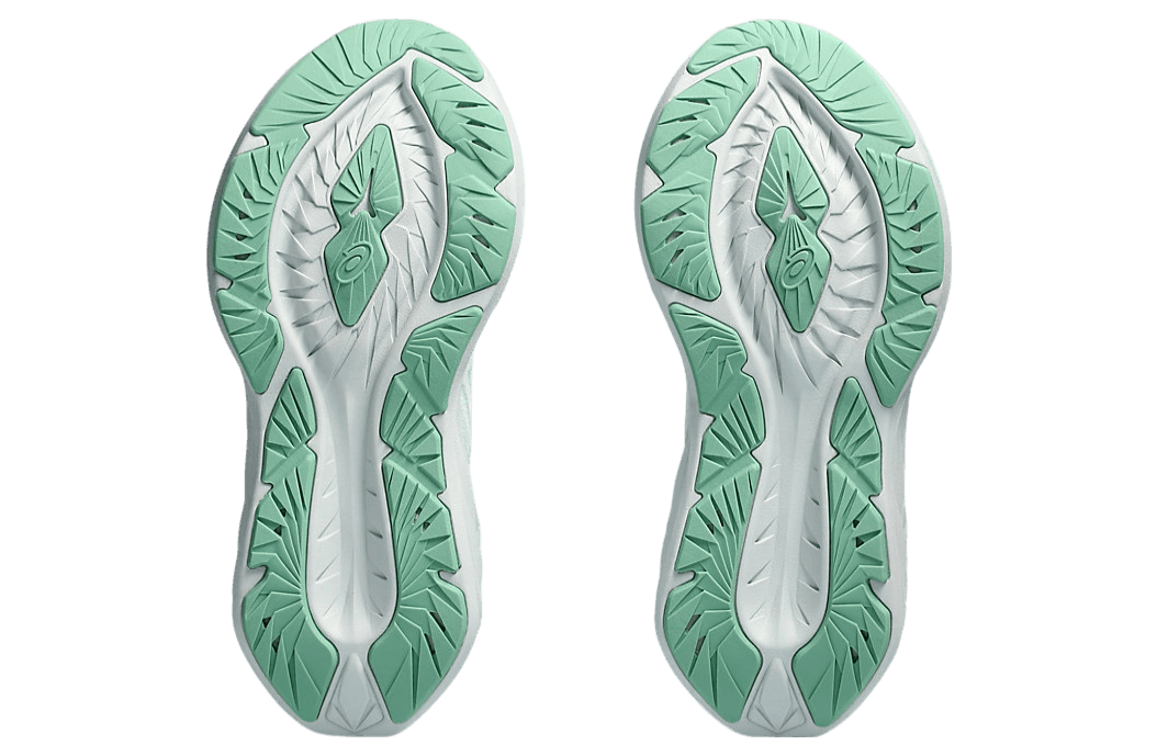 Novablast 4 'Pale Mint White'