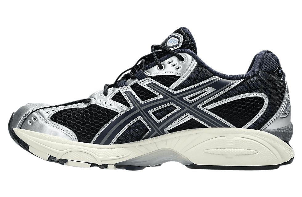 Gel Nimbus 10.1 'Black Midnight'