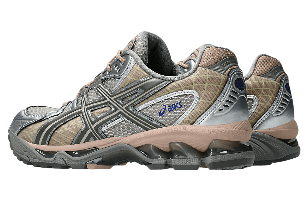 Gel Nimbus 10.1 'Moonrock Truffle Grey'