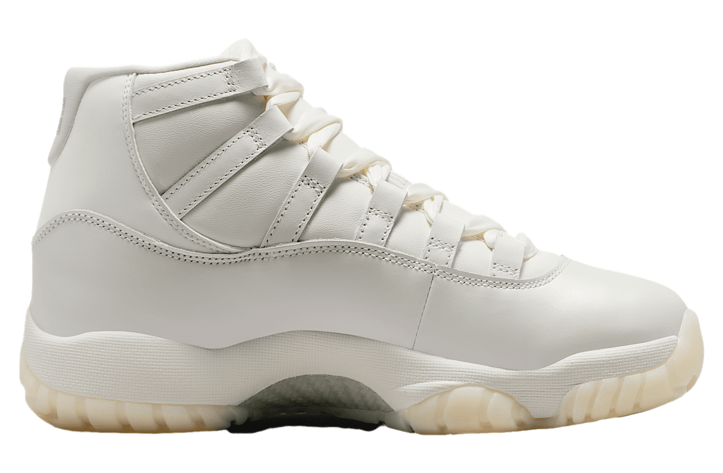 Jordan 11 Retro 'Pearl / Grand Finale'