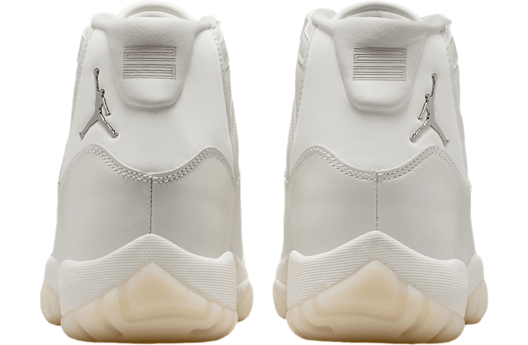 Jordan 11 Retro 'Pearl / Grand Finale'
