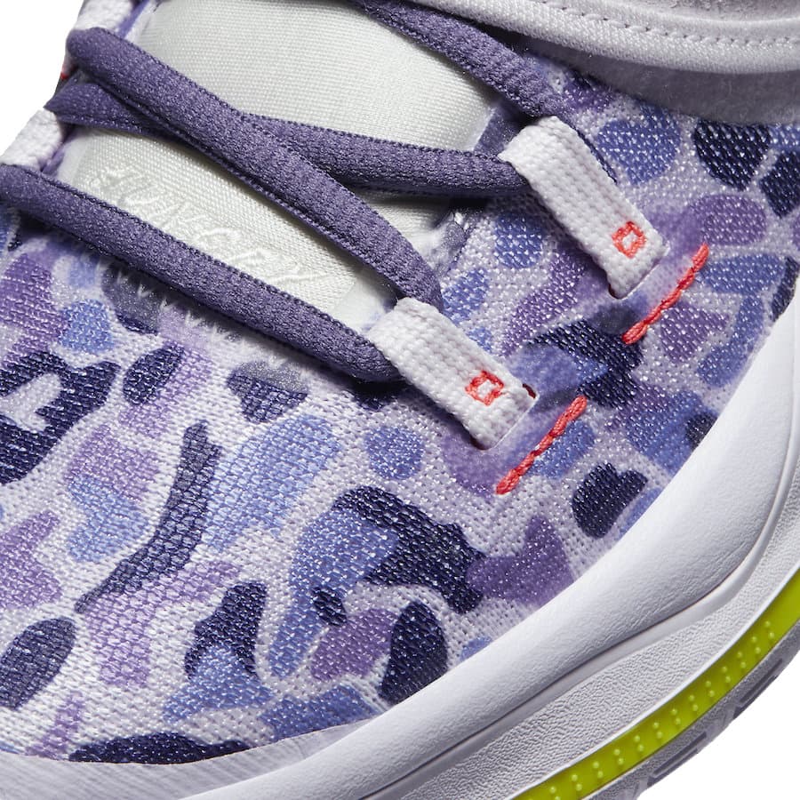 Kyrie 6 'Asia Irving - Barely Grape'