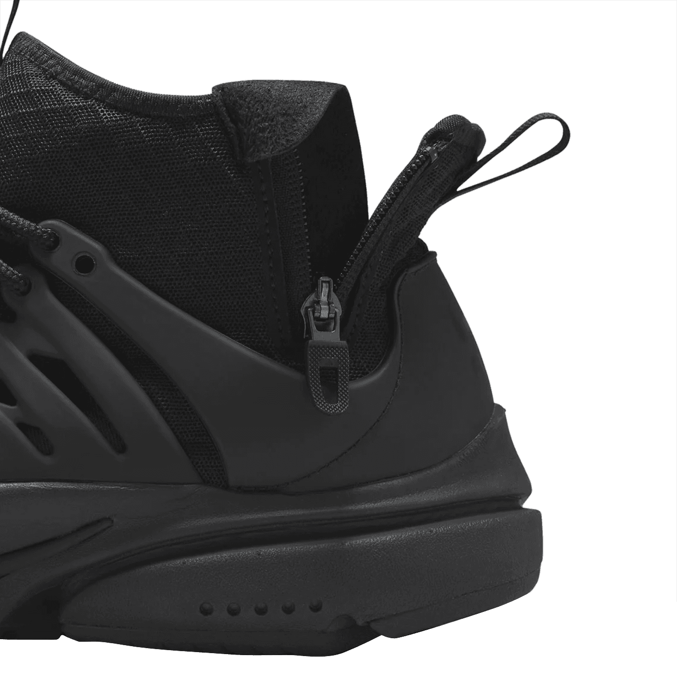 Air Presto Mid Utility 'Triple Black'