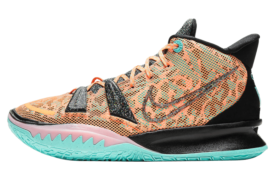 Kyrie 7 'Play for the Future'