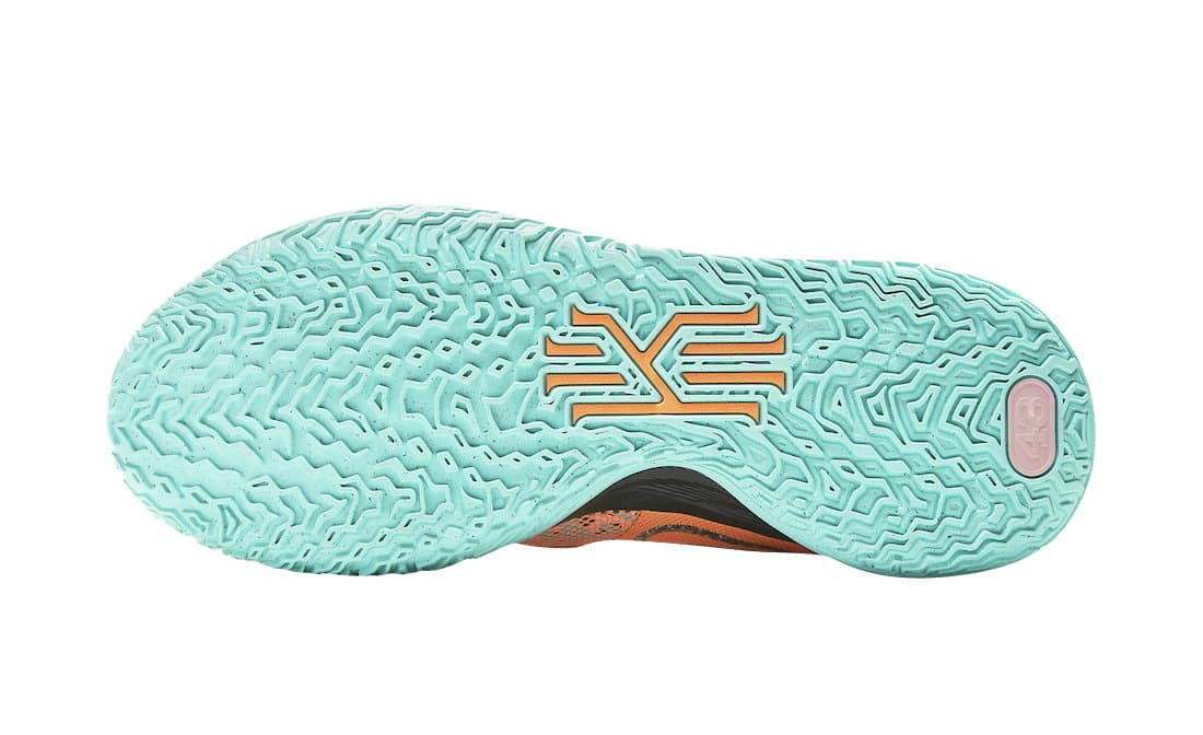 Kyrie 7 'Play for the Future'