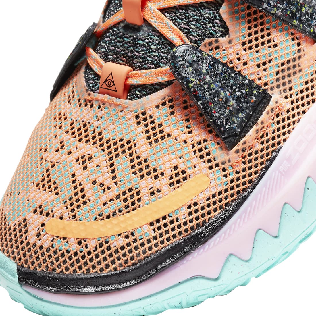 Kyrie 7 'Play for the Future'
