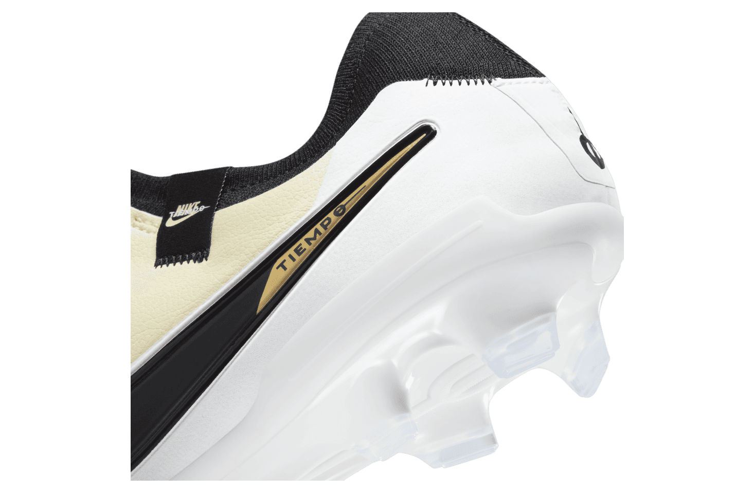 Tiempo Legend 10 Pro FG 'Mad Ready Pack'