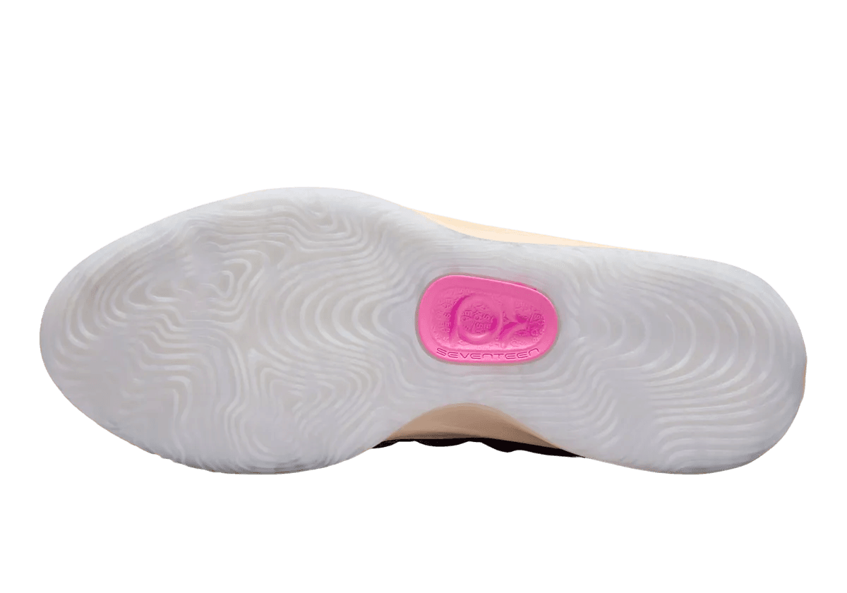KD 17 'Travel Ball'