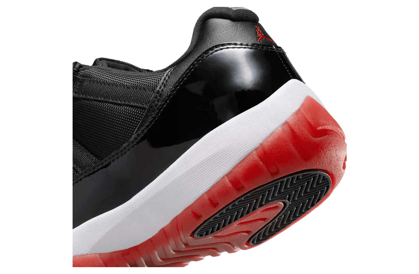 Jordan 11 Retro Low 'Bred' 2025