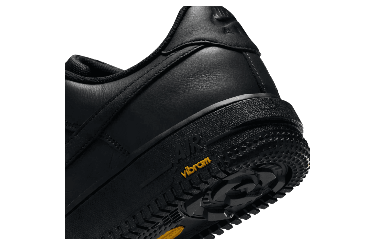 Air Force 1 Low GORE-TEX Vibram 'Black Speed Yellow'