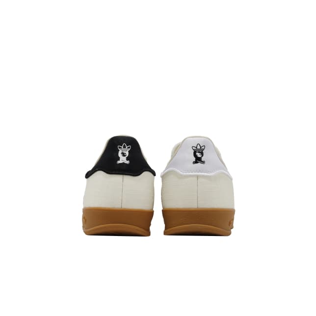 Gazelle Indoor 'Cream White Gum'
