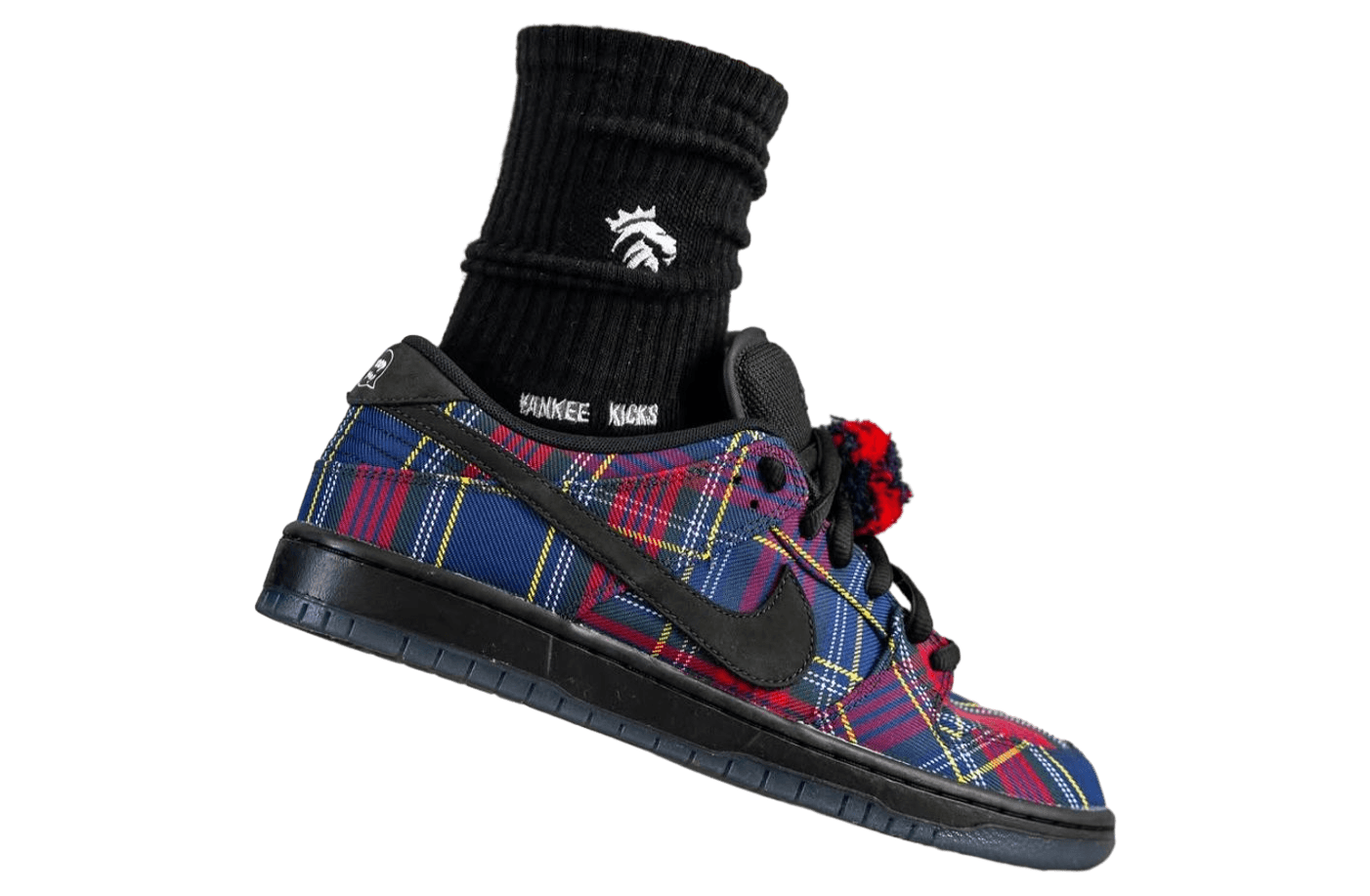 Nardwuar x Dunk Low SB 'Tam O' Shanter Hat'